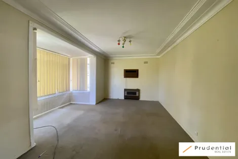 Property photo of 51 Alice Street Macquarie Fields NSW 2564