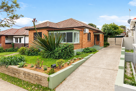 72 COLERIDGE ST, RIVERWOOD, NSW 2210