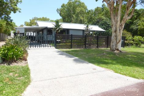 Property photo of 16 Turtle Close Clifton Beach QLD 4879