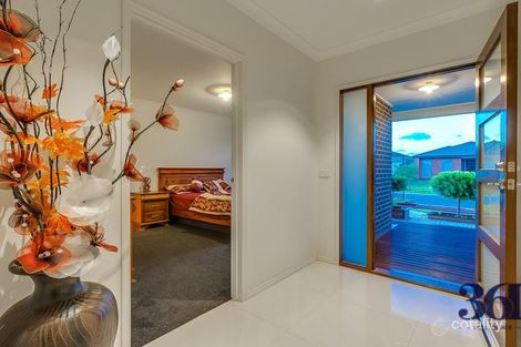 Property photo of 18 Doyle Court Truganina VIC 3029