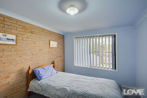 Property photo of 2/20 Angophora Drive Warabrook NSW 2304
