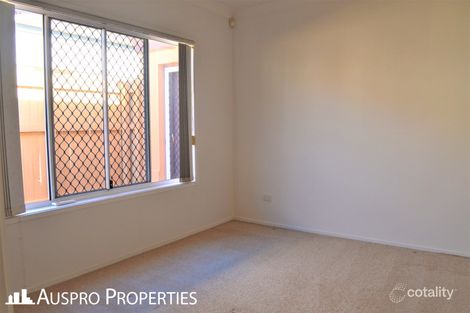 Property photo of 12 Sungold Place Eight Mile Plains QLD 4113
