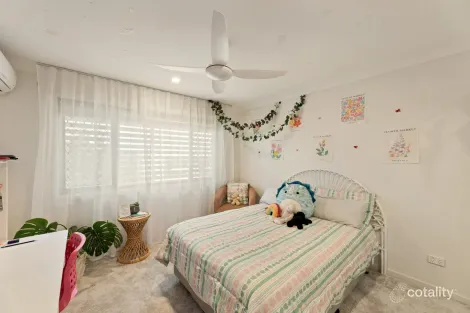 Property photo of 2/31 Waratah Avenue Carina QLD 4152