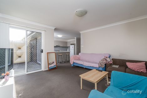 Property photo of 2/24 Zinfandel Circuit Cessnock NSW 2325