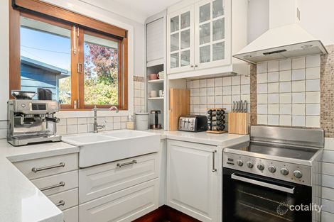 Property photo of 16 Onkaparinga Crescent Kaleen ACT 2617