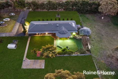Property photo of 1/30-32 Cross Road Devon Meadows VIC 3977