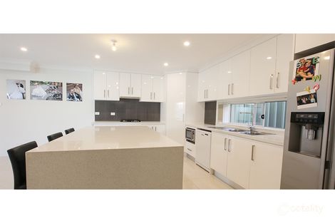 Property photo of 2 Polya Place Horningsea Park NSW 2171