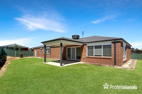 Property photo of 12 Paperbark Drive Forest Hill NSW 2651