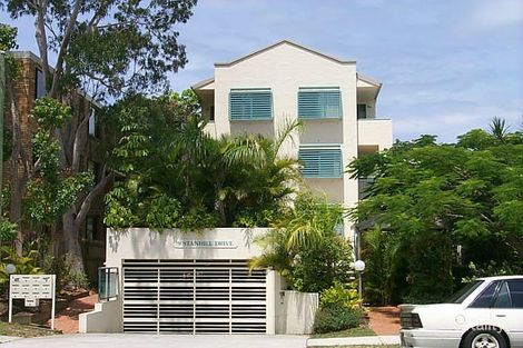 9 Stanhill Dr, Surfers Paradise, QLD 4217