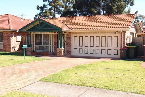 34 Blamey Rd, Wattle Grove, NSW 2173