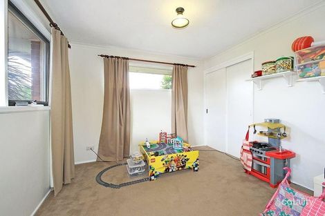 Property photo of 32 Gipps Crescent Cranbourne North VIC 3977