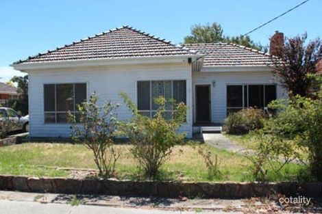 8 Croker St, Newport, VIC 3015