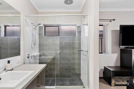 Property photo of 6 Ambit Way Aveley WA 6069