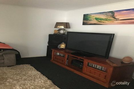 Property photo of 34 Topaz Circuit Urangan QLD 4655