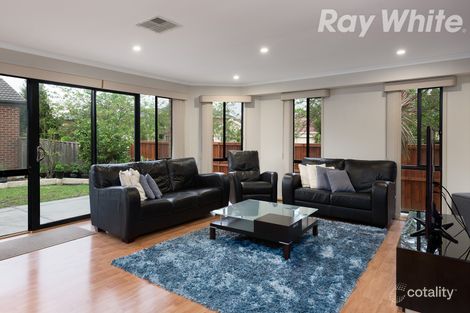 Property photo of 27 Silky Oak Drive Bundoora VIC 3083