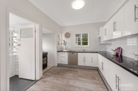 Property photo of 102 Dickson Street Wooloowin QLD 4030