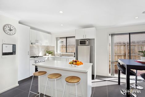 Property photo of 25 Journey Avenue Doreen VIC 3754