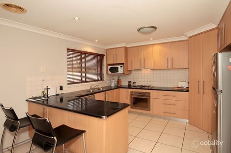 Property photo of 2/3 Kimberley Drive Tatton NSW 2650
