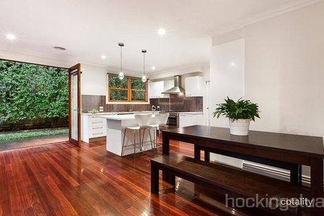 Property photo of 27 Toolambool Road Carnegie VIC 3163