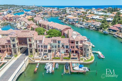 Property photo of 16/18 Port Quays Wannanup WA 6210