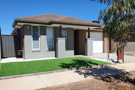Property photo of 6 Creekwood Way Cobblebank VIC 3338