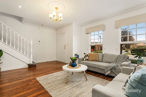 Property photo of 14 Briar Place Pascoe Vale South VIC 3044