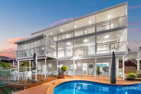 Property photo of 135 K P McGrath Drive Elanora QLD 4221