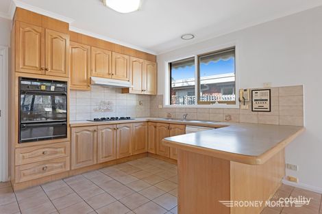 Property photo of 2/66 Almond Street Caulfield South VIC 3162