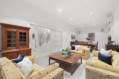 Property photo of 18 Kambea Grove Caulfield North VIC 3161