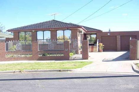 Property photo of 5 Keynes Court Deer Park VIC 3023