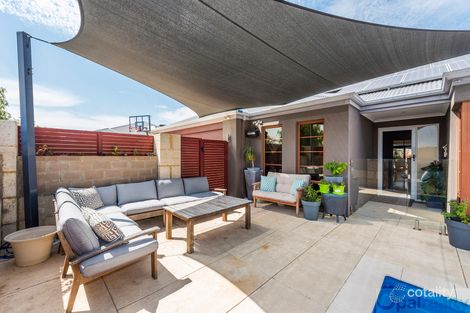 Property photo of 4 Frenchmans Crescent Secret Harbour WA 6173