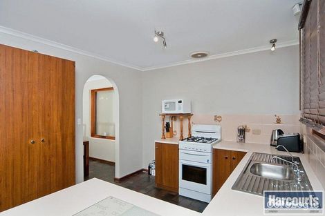 Property photo of 16 Hutchinson Drive Parafield Gardens SA 5107