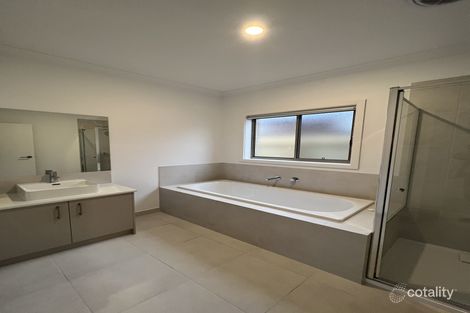 Property photo of 22 Annabel Street Deanside VIC 3336