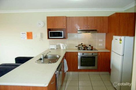 Property photo of 13/7-11 Brown Street Labrador QLD 4215