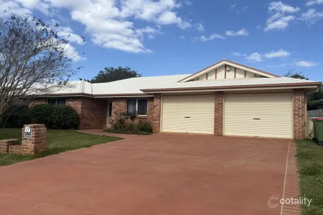 17 Ravenscourt St, Centenary Heights, QLD 4350