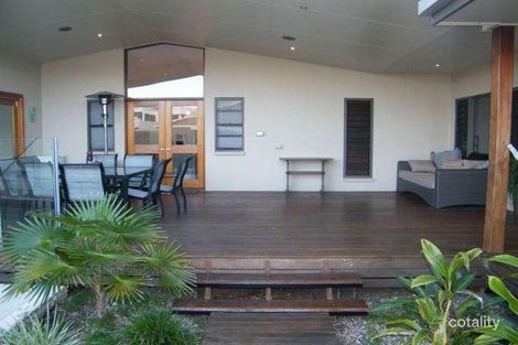 Property photo of 5 Seafarer Court Blacks Beach QLD 4740
