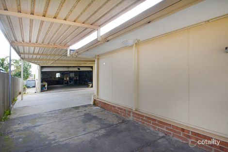 15 Gayford Way, Girrawheen, WA 6064