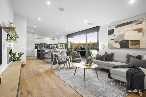 Property photo of 2 Neuparth Road Croydon North VIC 3136