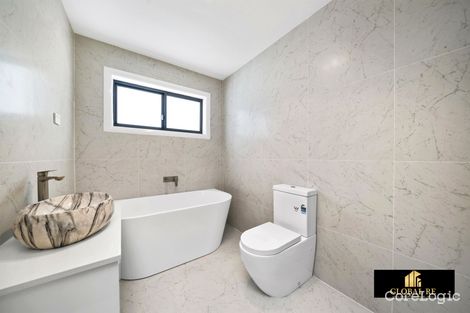 Property photo of 36 Hill Road Lurnea NSW 2170