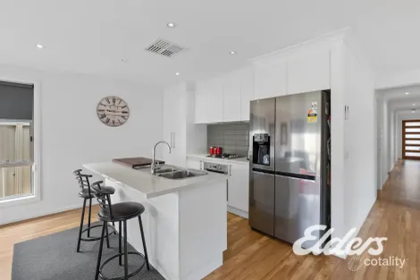 Property photo of 5 Heather Circuit Mulwala NSW 2647