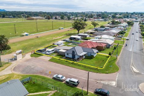 30 Barrett Ave, Cessnock, NSW 2325