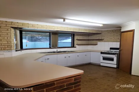 Property photo of 94 Minsterly Road Ocean Beach WA 6333