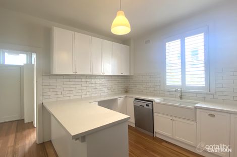 Property photo of 2/535 Orrong Road Armadale VIC 3143