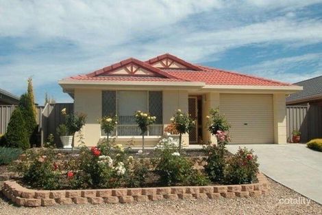 7 Ainslie Roberts Dr, Encounter Bay, SA 5211