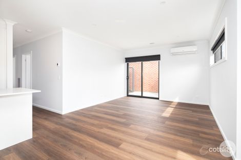 Property photo of 4/916 Geelong Road Canadian VIC 3350