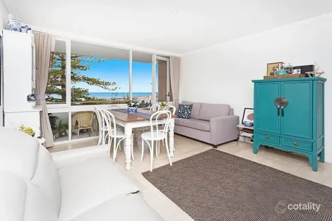 Property photo of 1/70 Cliff Road Wollongong NSW 2500