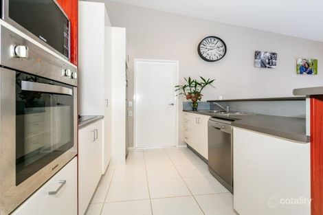 Property photo of 2/64 Castile Crescent Edens Landing QLD 4207