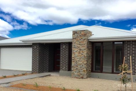 127 Village Cct, Gregory Hills, NSW 2557