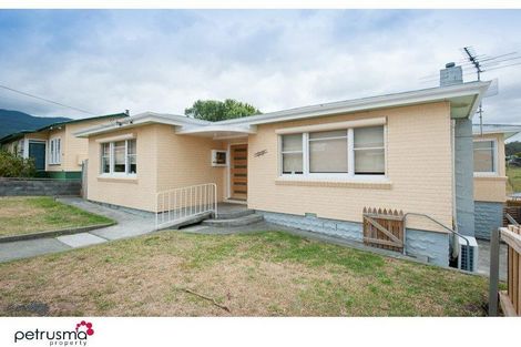 Property photo of 34 Abbotsfield Road Claremont TAS 7011