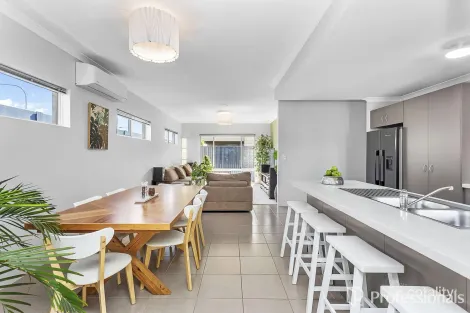 Property photo of 8 Popolo Place Pearsall WA 6065